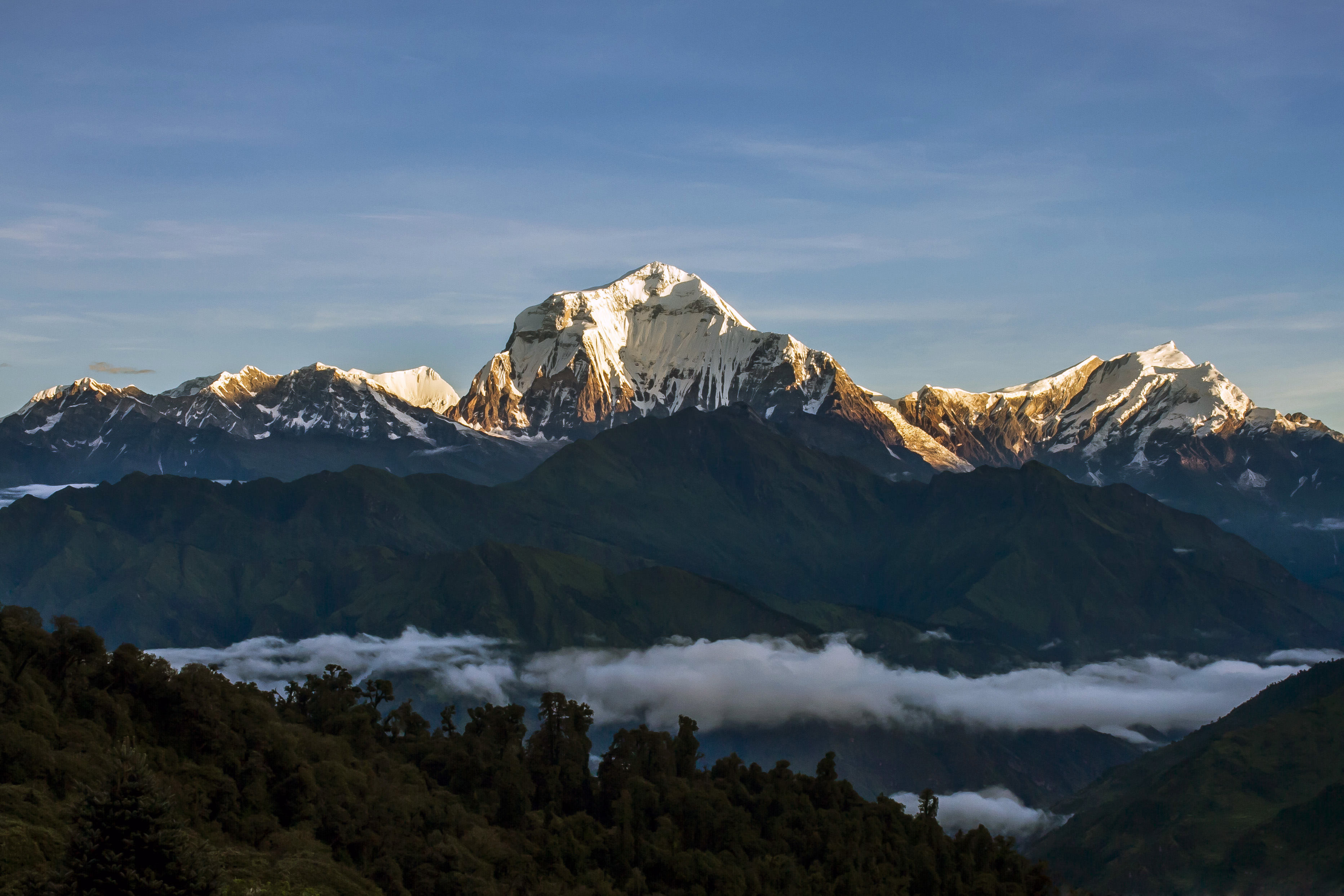 Dhaulagiri_seen from_Ghorepani